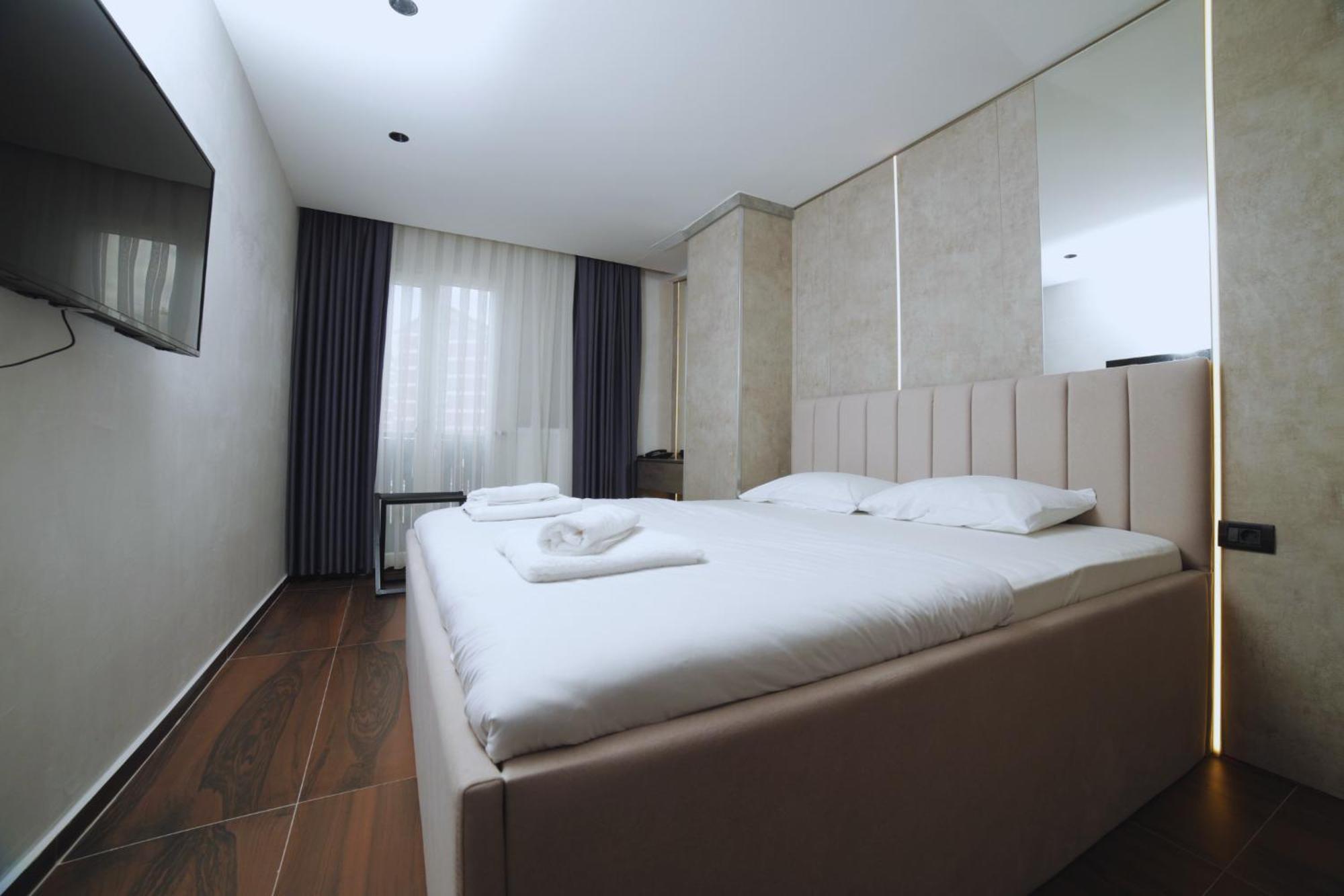 פריזרן Hotel Solo 127 מראה חיצוני תמונה