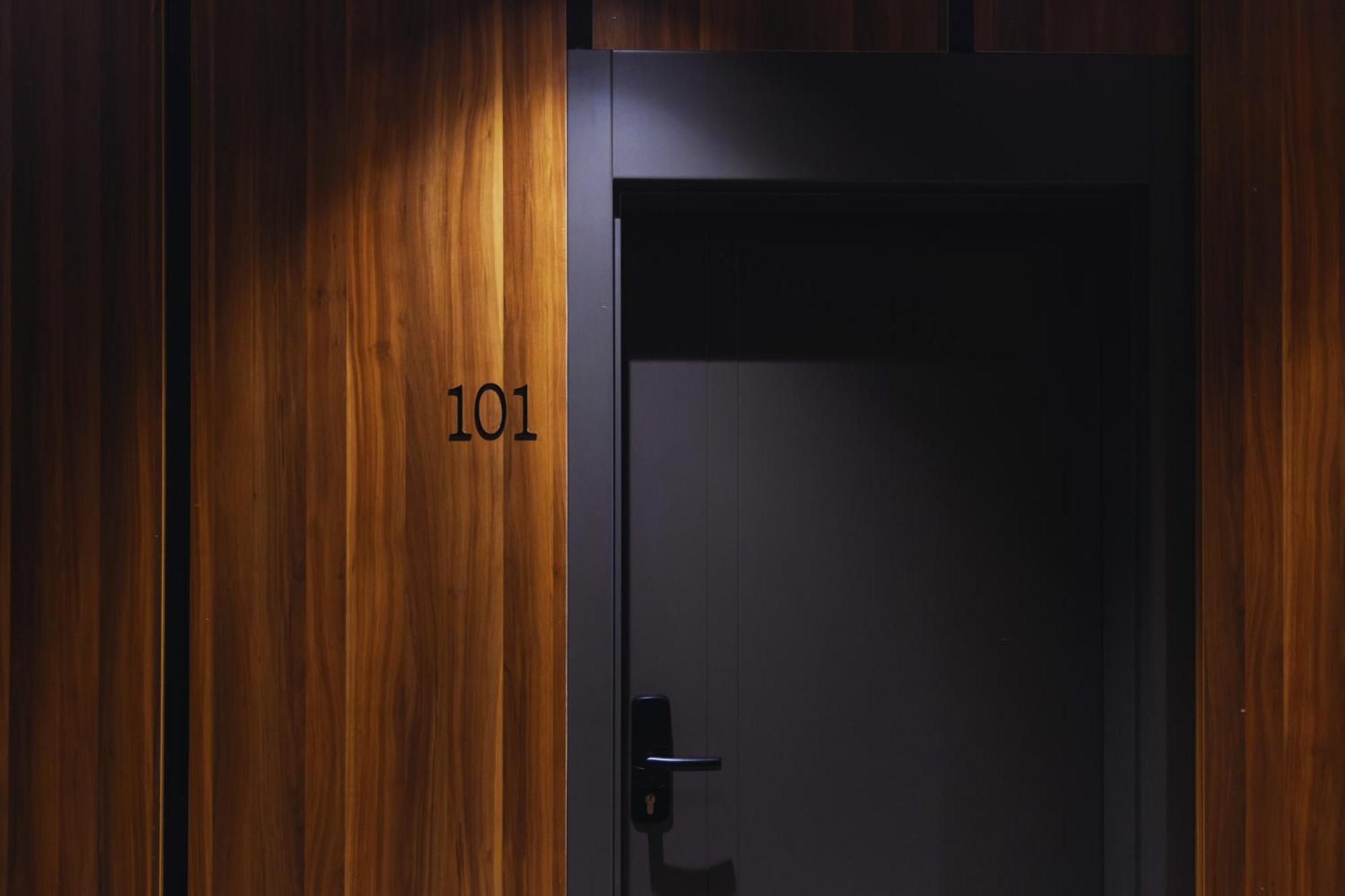 פריזרן Hotel Solo 127 מראה חיצוני תמונה